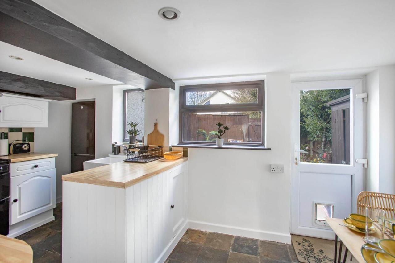 Stunning Character 2Bed Cottage In St Albans Wifi エクステリア 写真