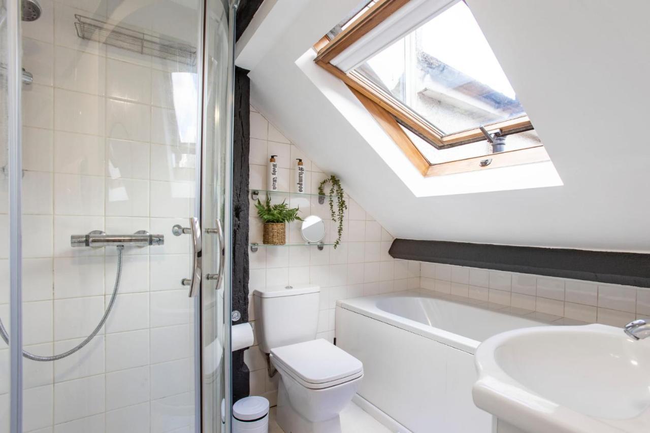 Stunning Character 2Bed Cottage In St Albans Wifi エクステリア 写真
